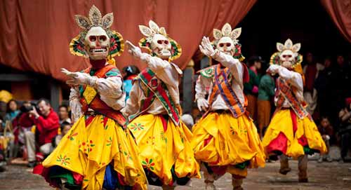 Mask dance at Paro festival FT10.